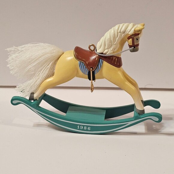 Hallmark Keepsake Rocking Horse Collectors Series Ornaments 1992-1994 Set Of 4 V - Picture 7 of 9